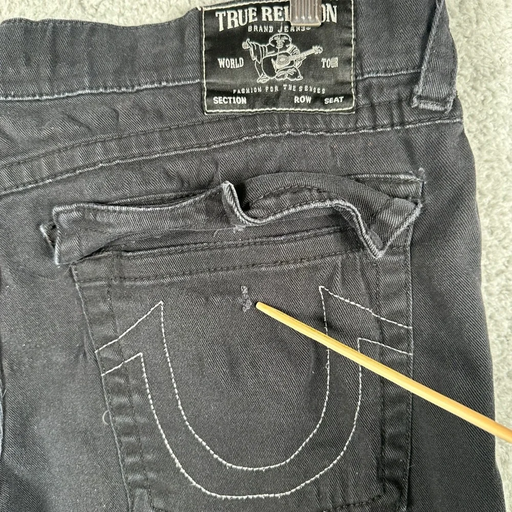 True Religion Ricky Relaxed Straight Jeans Mens‎ 34 (fit 38x30) Black Distressed